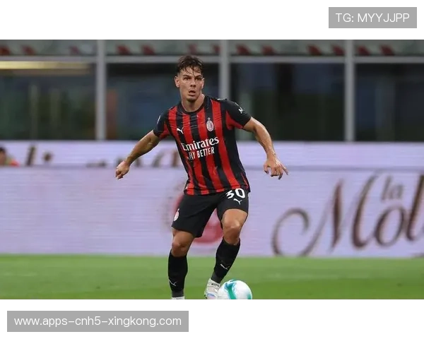 AC米兰准备重签旧将作为更衣室基石,迎来新辉煌 AC米兰准备重签旧将作为更衣室基石,迎来新辉煌